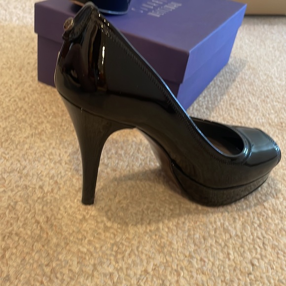 Stuart weitzman peep toe - Picture 3 of 6